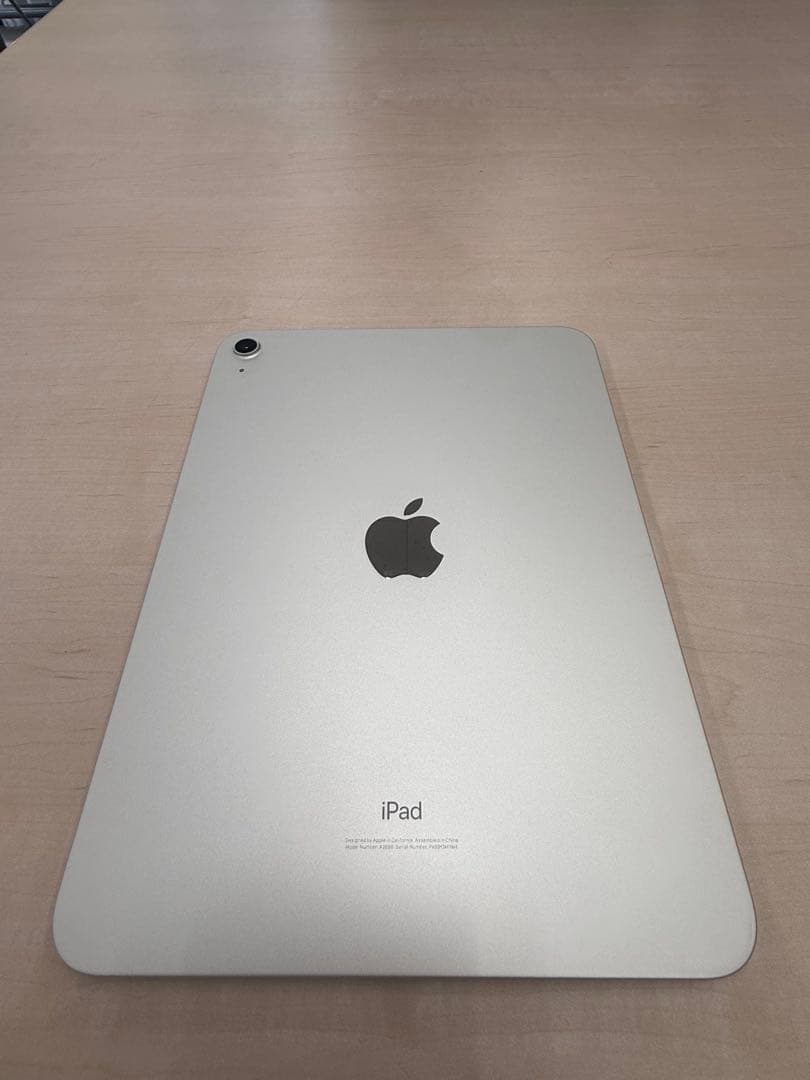 【極美品】Apple iPad 10世代256GB シルバー 本体