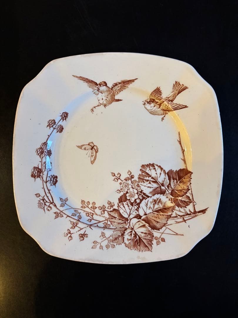 アンティークプレート ビンテージ　鳥と葉の模様 皿 3枚セット