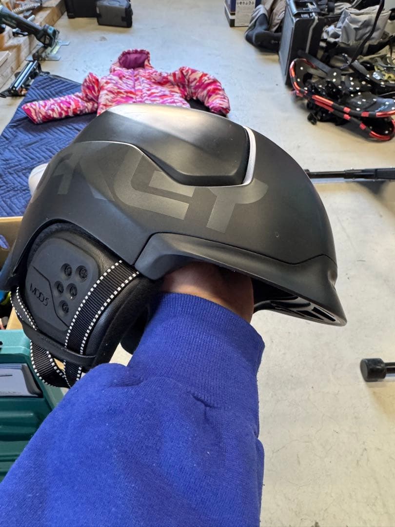 s*g様 OAKLEY MOD5 綺麗　　サイズL