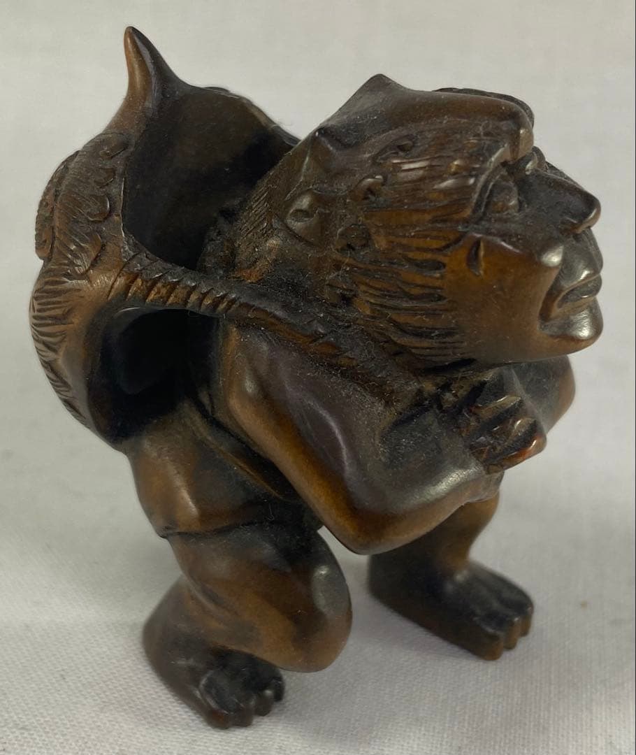 根付　柘植根付　柘植材　置物　鬼　黃楊繊細彫刻　木製