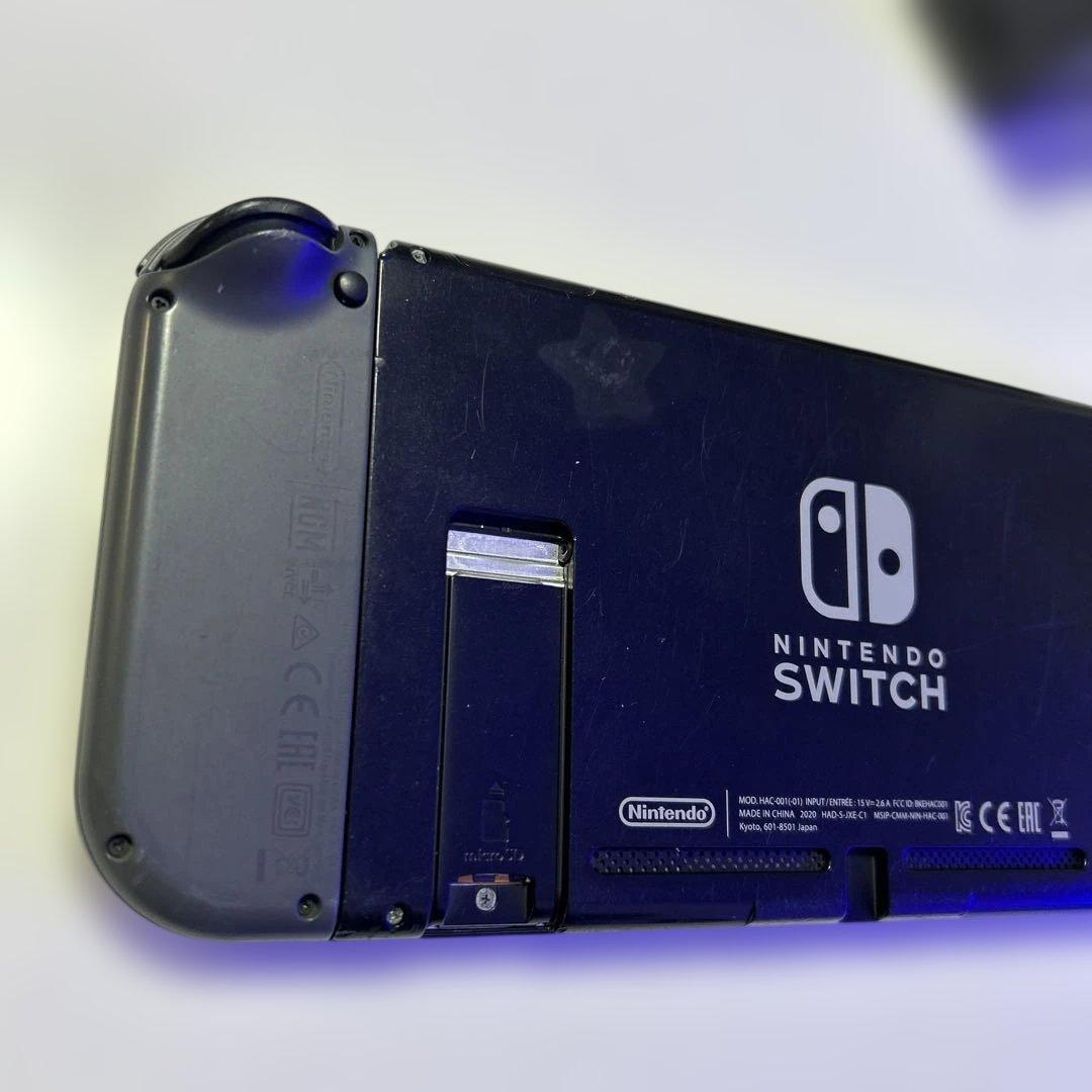 任天堂　Switch 本体