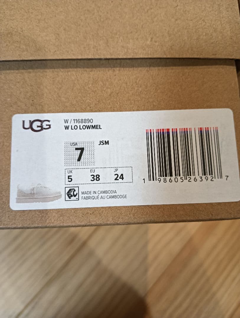 UGG Lo Lomel スニーカー