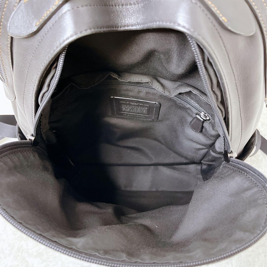 バッグ COACH Graham Backpack all Leather Black