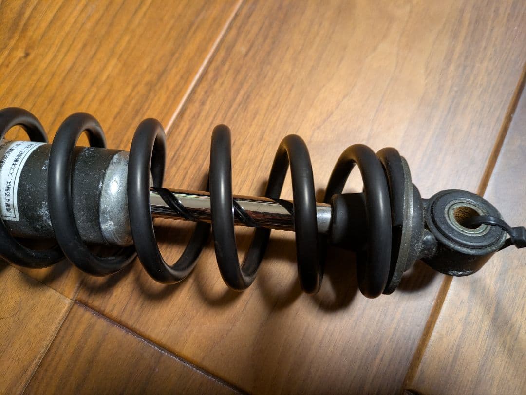 GS1200ss純正リアサスペンション