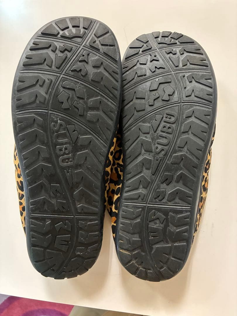 bPr BEAMS【別注】SUBU / フェイク ヌバック サンダル2025