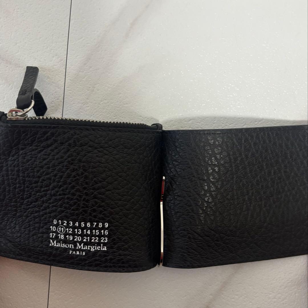 マルジェラ黒いレザー マネークリップ