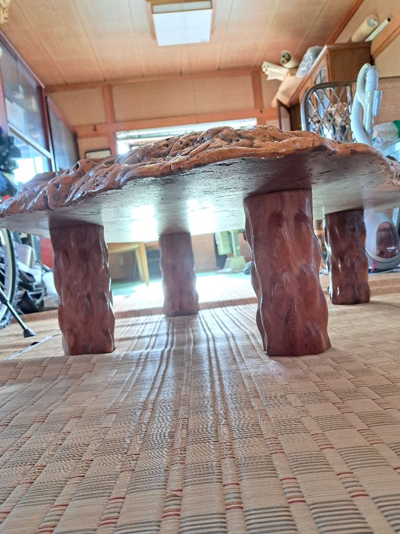 天然木製 不規則形状の座卓 赤褐色