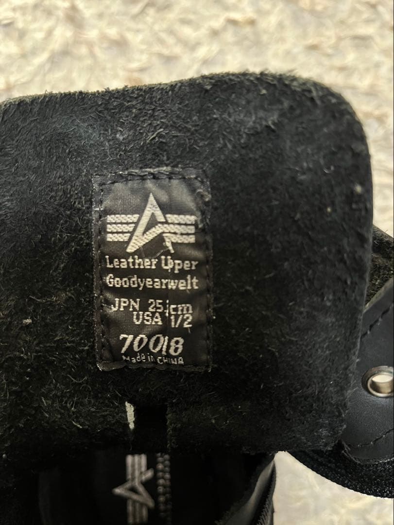 ブラックレザー レースアップブーツ　26センチ