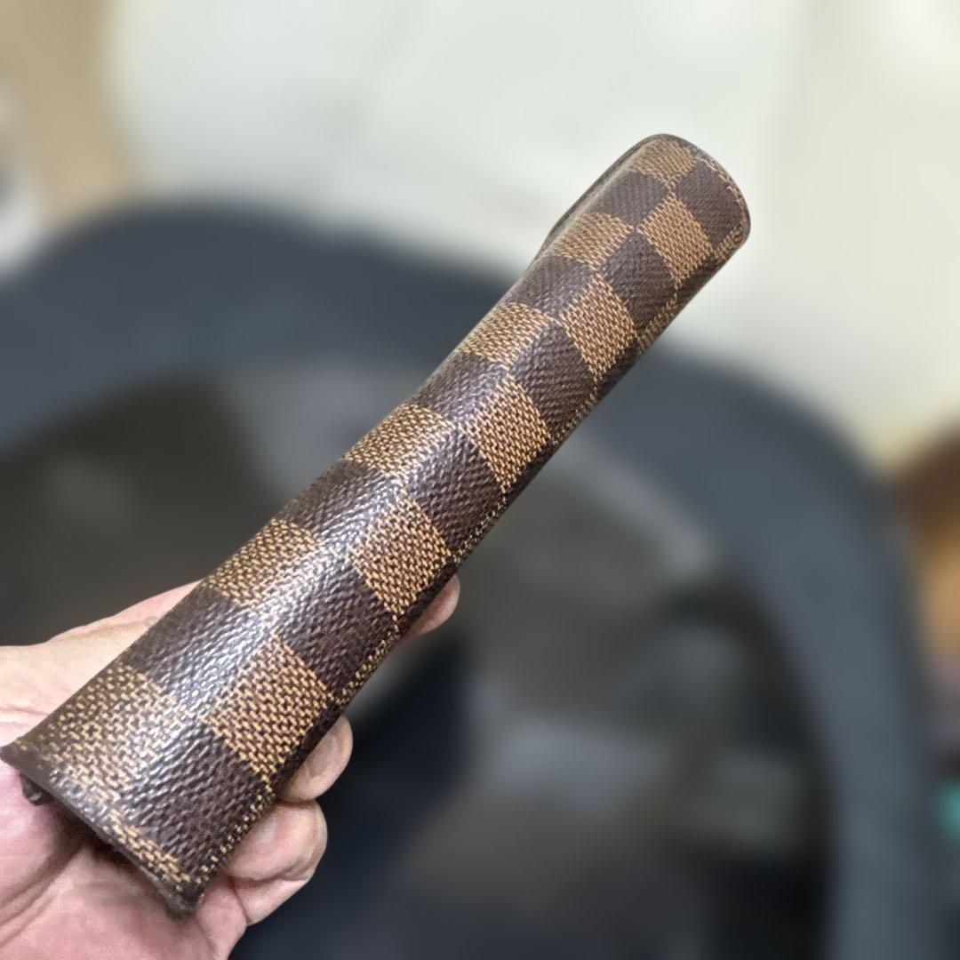 15☆美品♪カード10枚タイプ☆サラ長財布