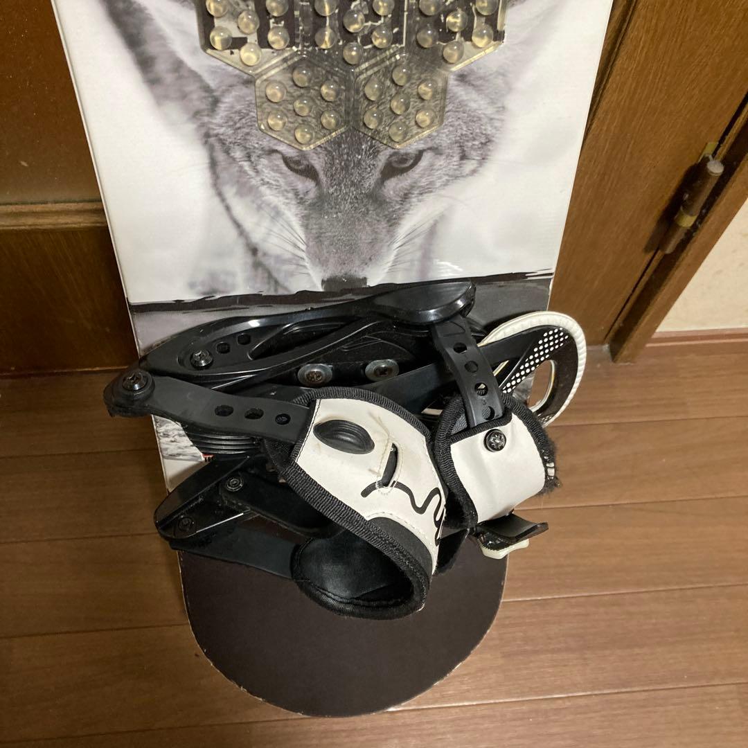 SPOON 130cm FLAT LIBERAL スノーボード　ビンディング付き