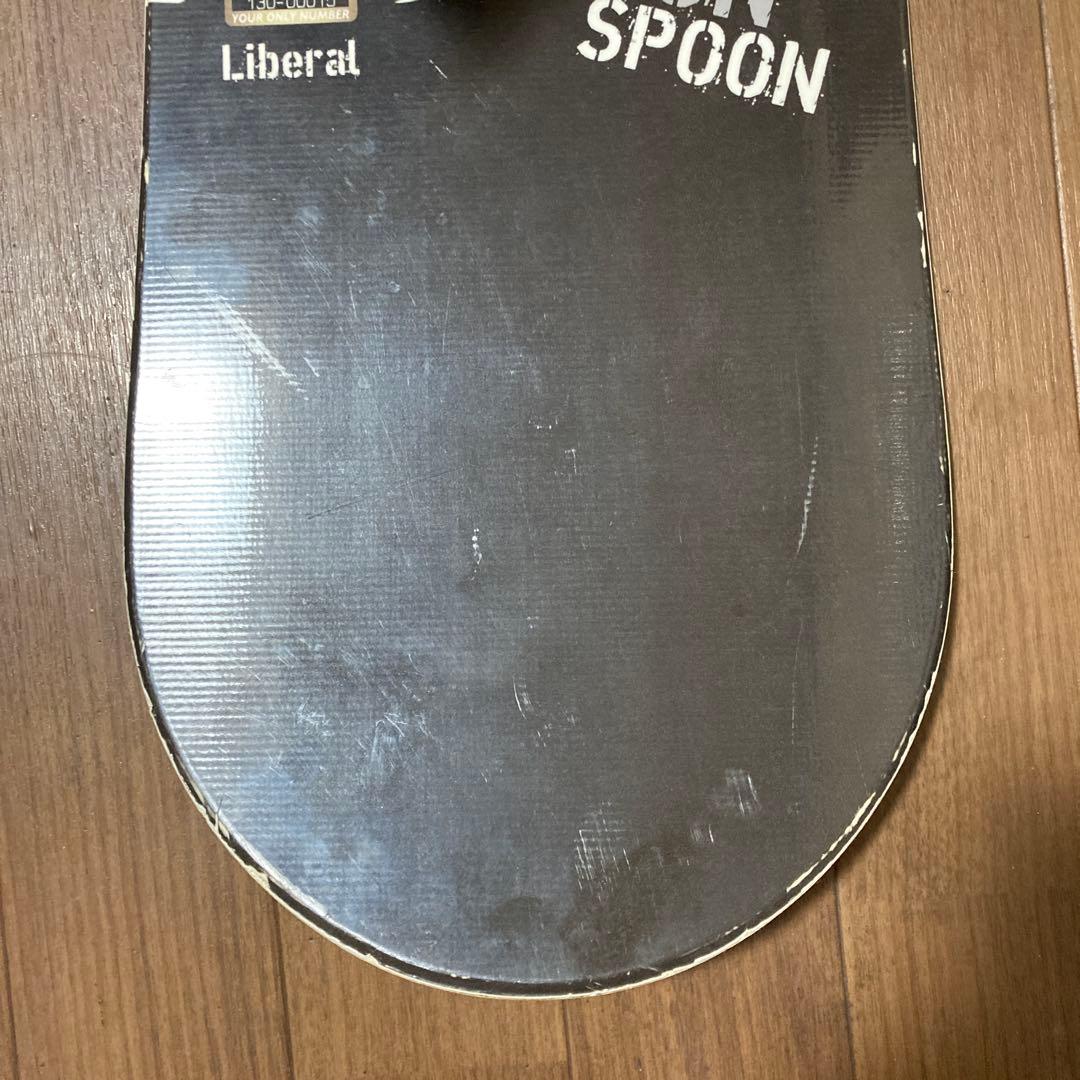 SPOON 130cm FLAT LIBERAL スノーボード　ビンディング付き