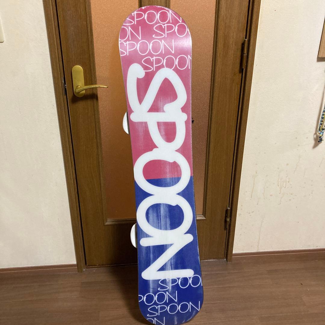 SPOON 130cm FLAT LIBERAL スノーボード　ビンディング付き