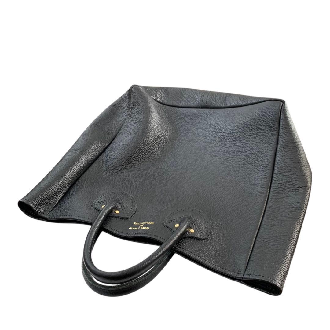 【現行品】ヤングアンドオルセン エンボス レザー トートバッグ M 黒