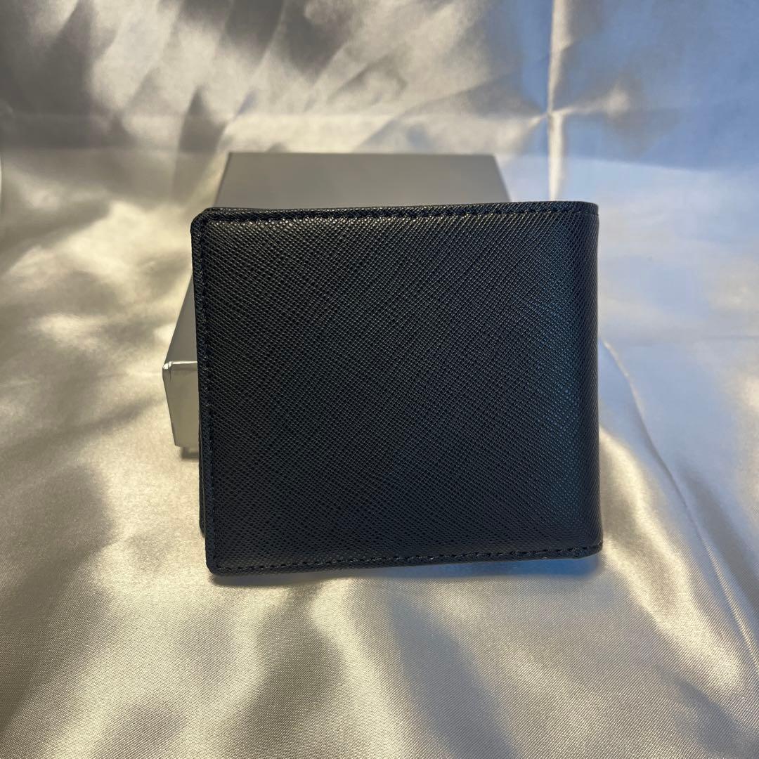 新品 Vivienne Westwood ブラック 二つ折り財布