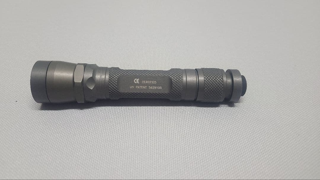 SUREFIRE シュアファイア A2 AVIATOR キセノンバルブ　緑LED