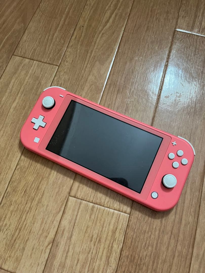 【箱あり】Nintendo Switch Lite/コーラル/本体
