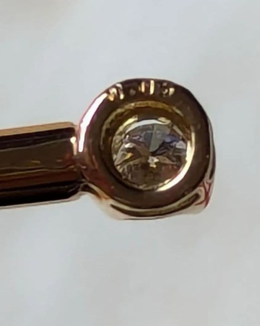 Jewelry KANDA Group　Mon Diad　K18YG　ダイヤ付き