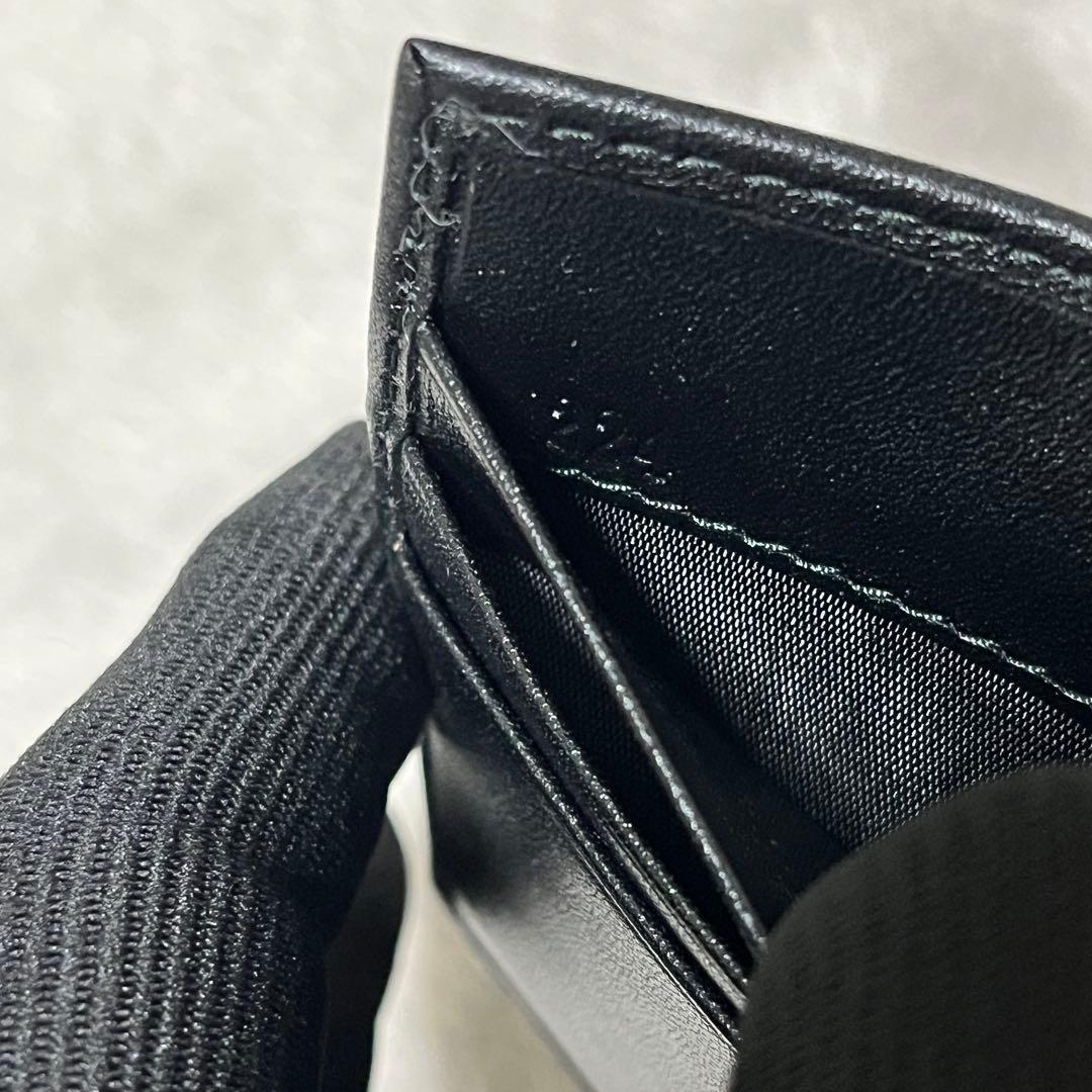PRADA サフィアーノ マネークリップ付二つ折り財布 カードケース
