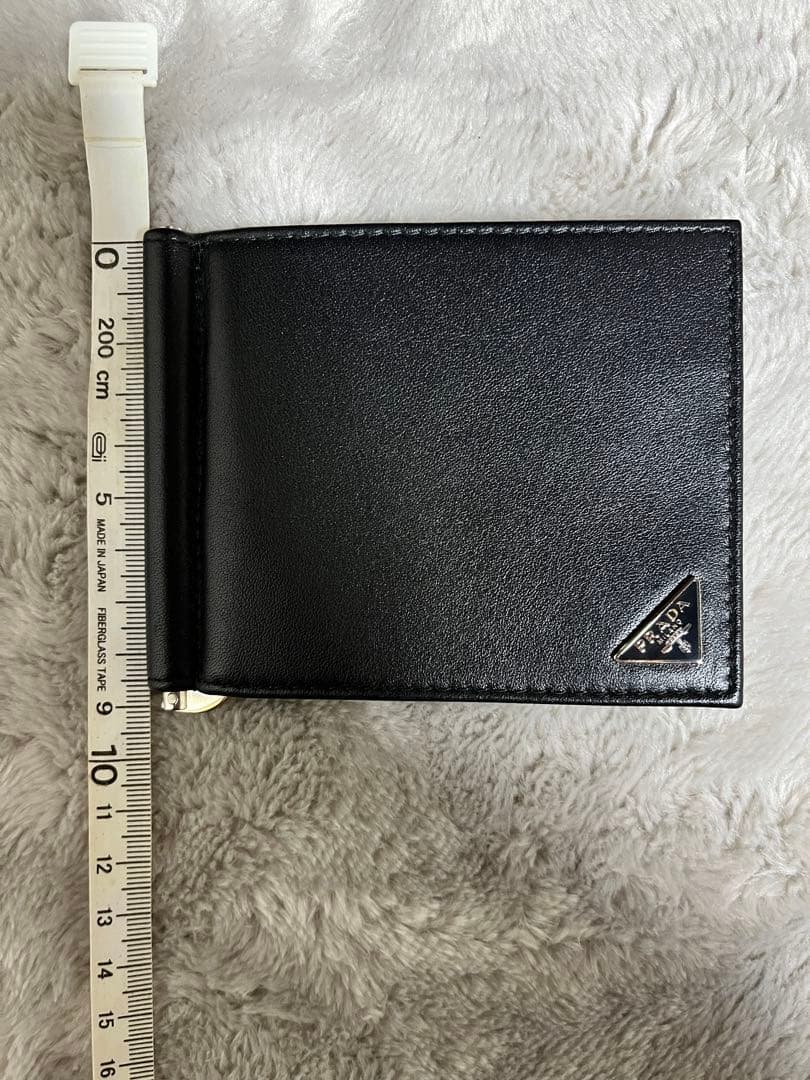 PRADA サフィアーノ マネークリップ付二つ折り財布 カードケース