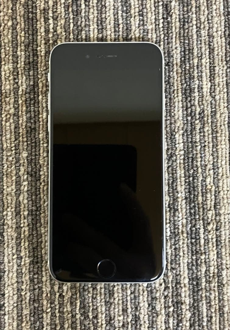 Apple iPhone SE (第2世代) ホワイト128GB