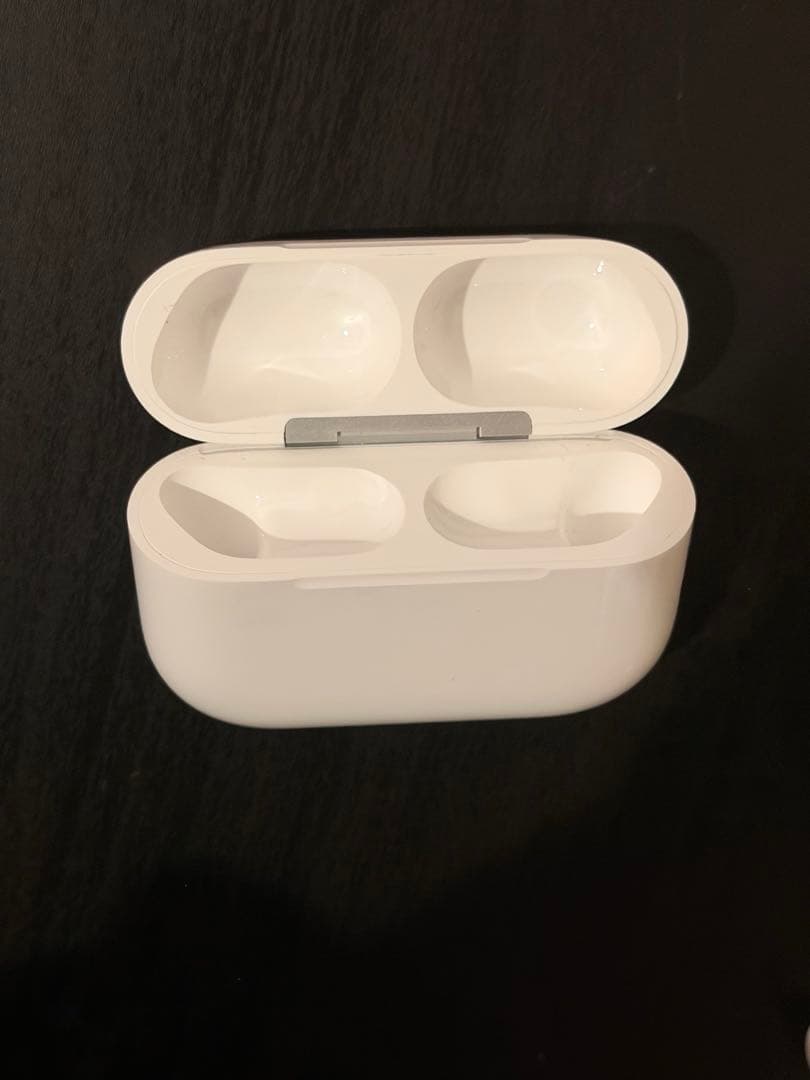 K*T様 Air Pods Pro3 右耳