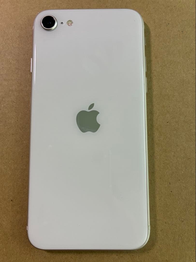 Apple iPhone SE3 スターライト 64GB