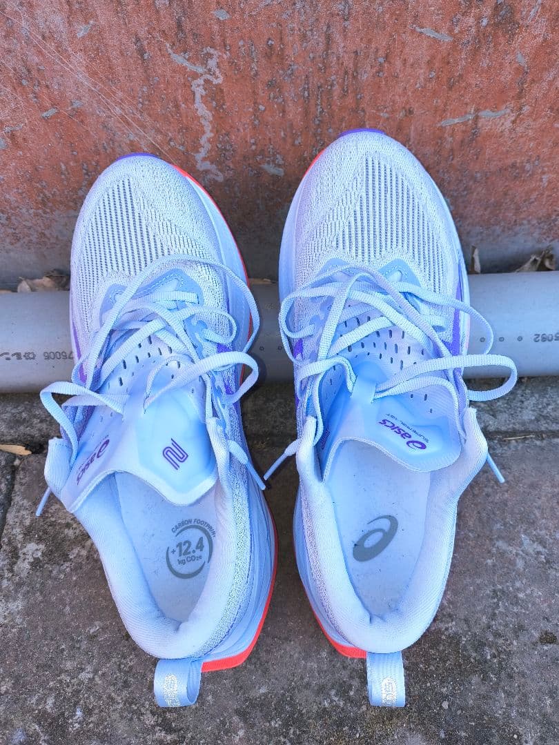 アシックススーパーブラスト2