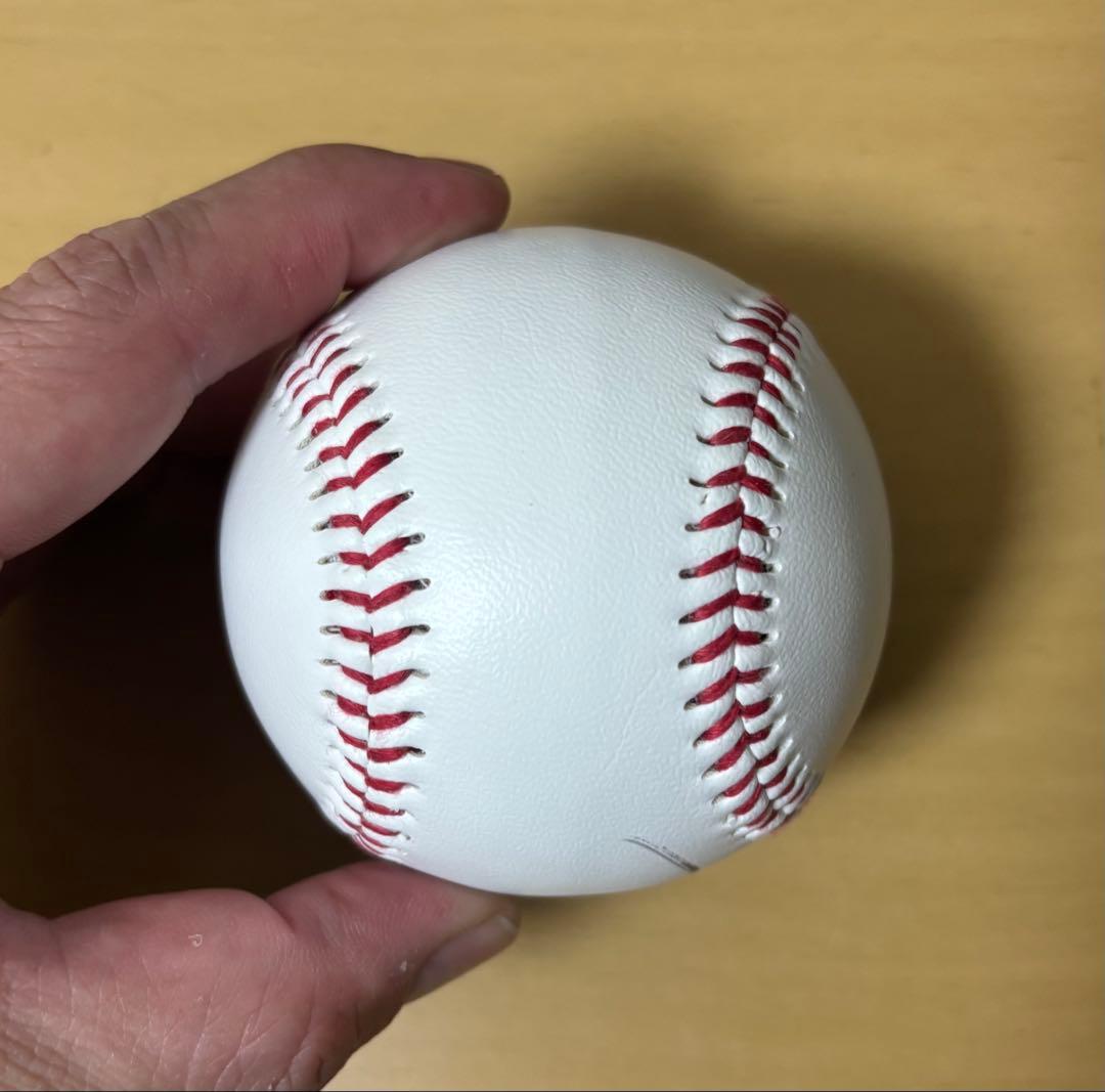 マンチカンさん専用　25 岡本和真　サインボール　巨人　読売　ジャイアンツ