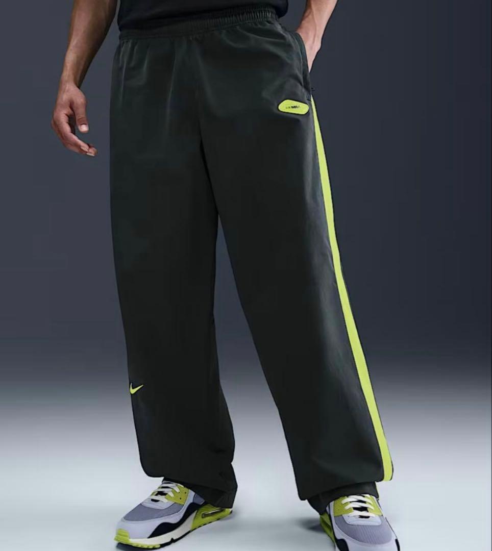 【最終値下げ中】Nike Patta コラボ　トラックパンツ　Mサイズ新品