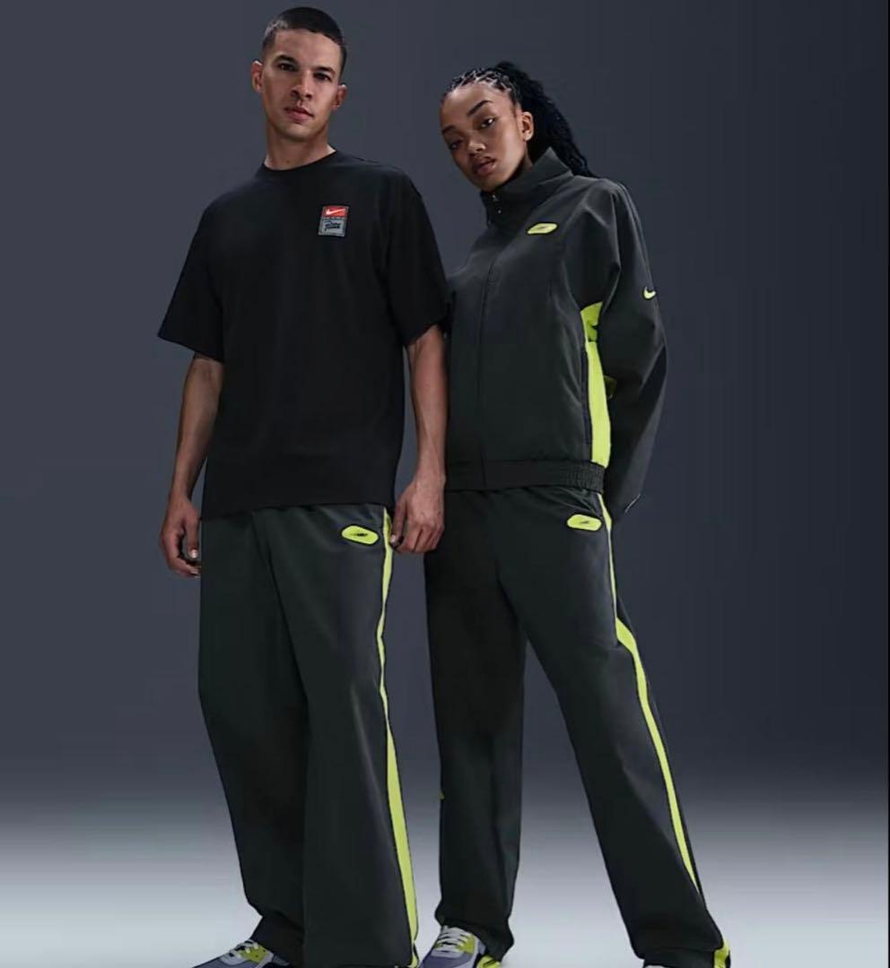 【最終値下げ中】Nike Patta コラボ　トラックパンツ　Mサイズ新品