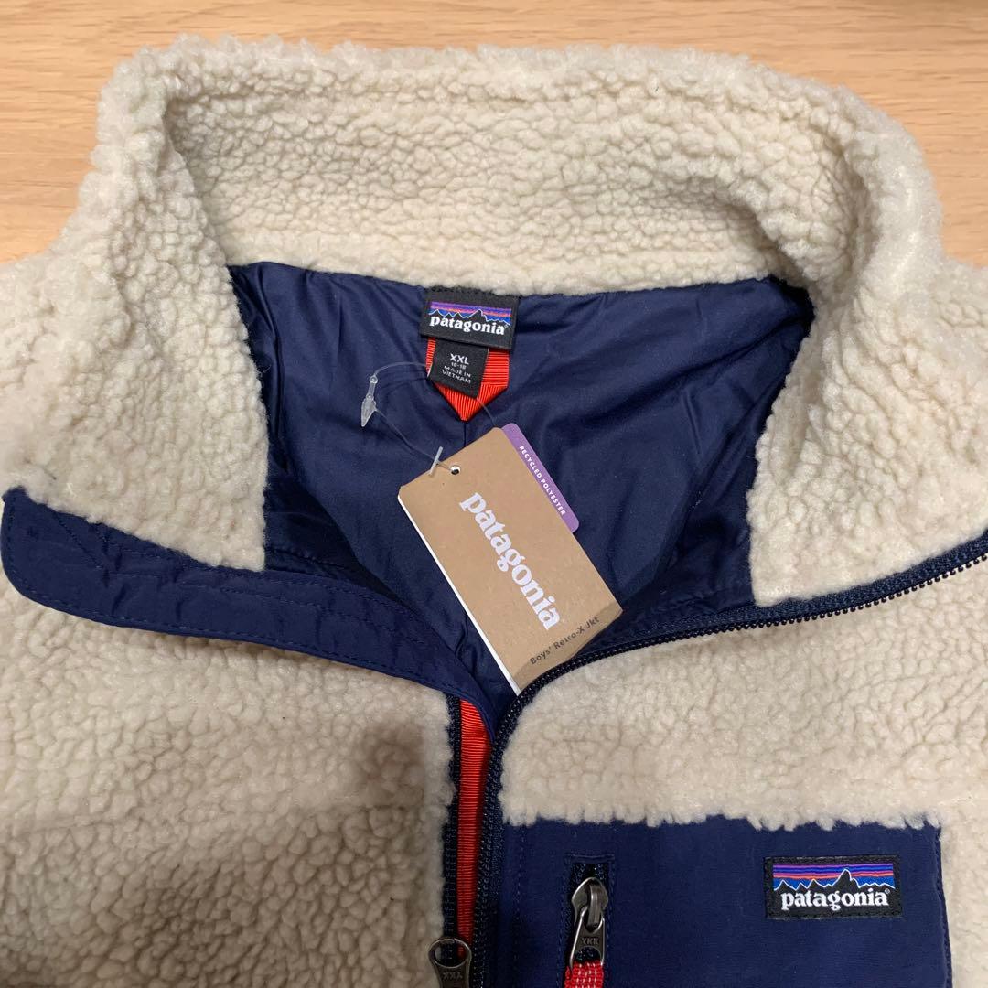 ［専用・新品・未使用] パタゴニア キッズ レトロ×ジャケット