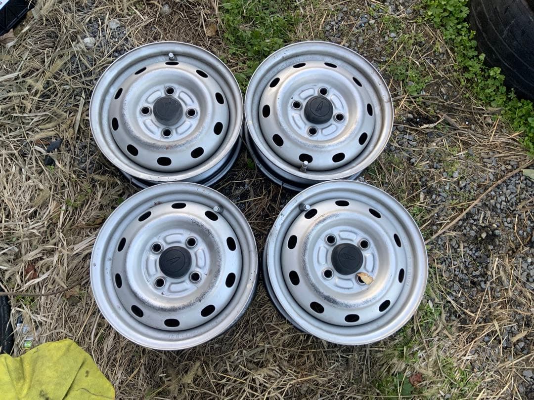 別途送料1500 ダイハツ　純正　4穴　12インチ　スチールホイール　4本セット