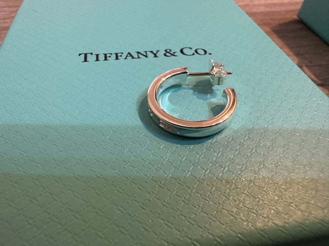 【新品】Tiffany & Co. シルバー フープピアス