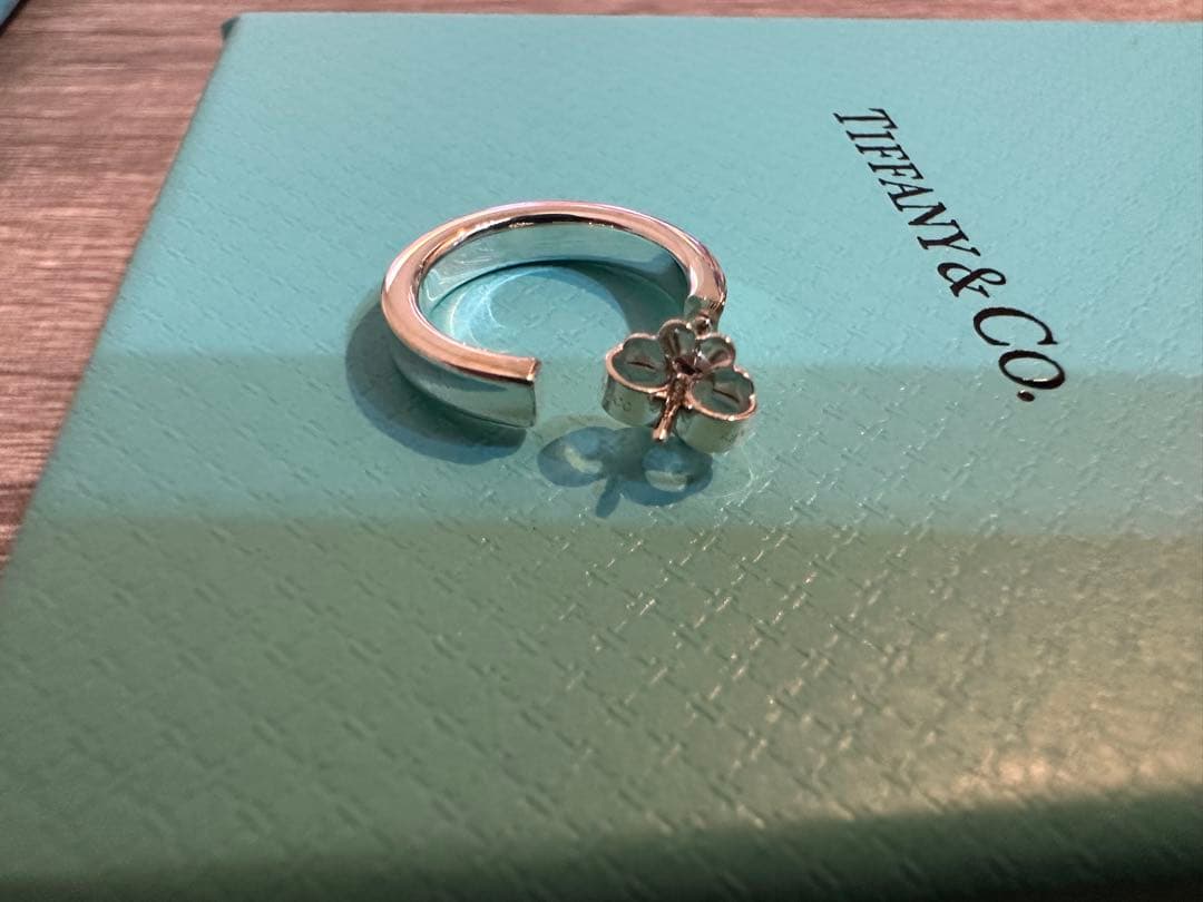 【新品】Tiffany & Co. シルバー フープピアス
