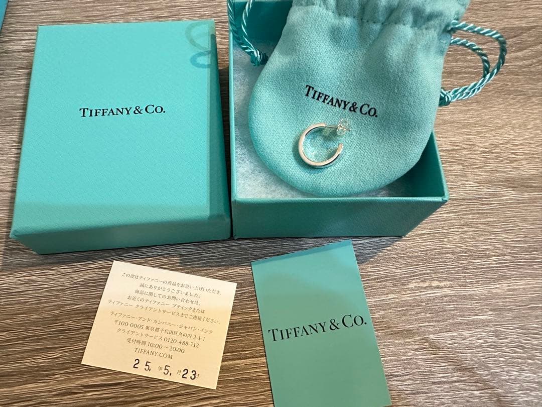 【新品】Tiffany & Co. シルバー フープピアス