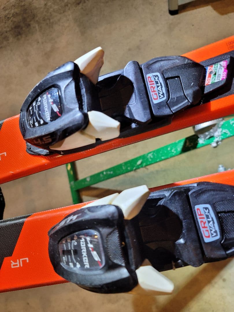 BLIZZARD FIREBIRD 130cm hotwax施工済