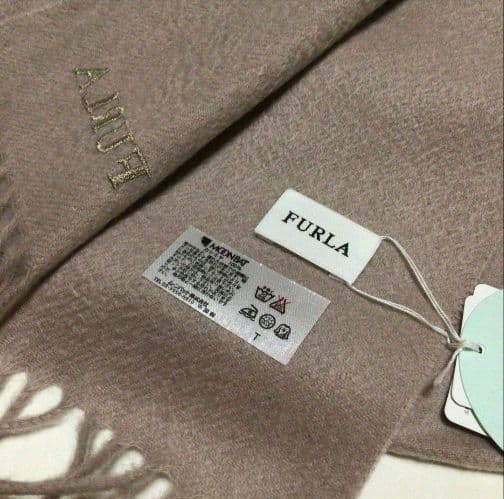 【新品】FURLA マフラー 洗えるカシミヤ ベージュ