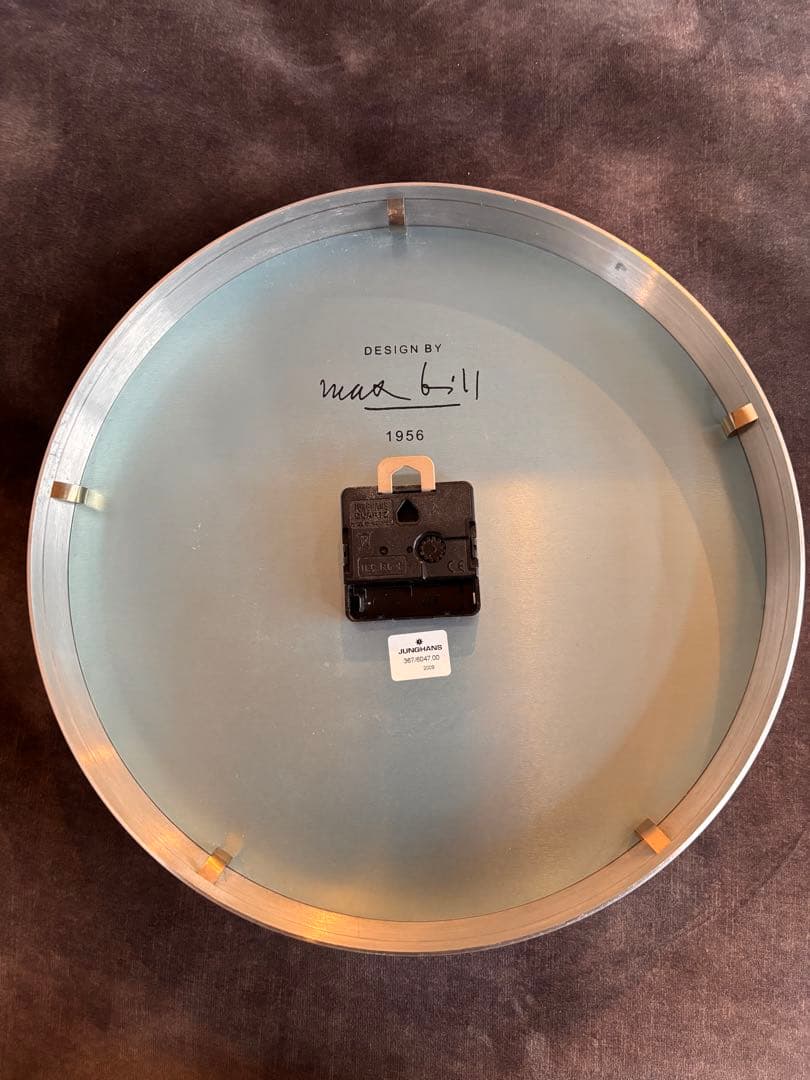 ユンハンス　JUNGHANS　掛け時計 　マックスビル　30cm　アラビア数字