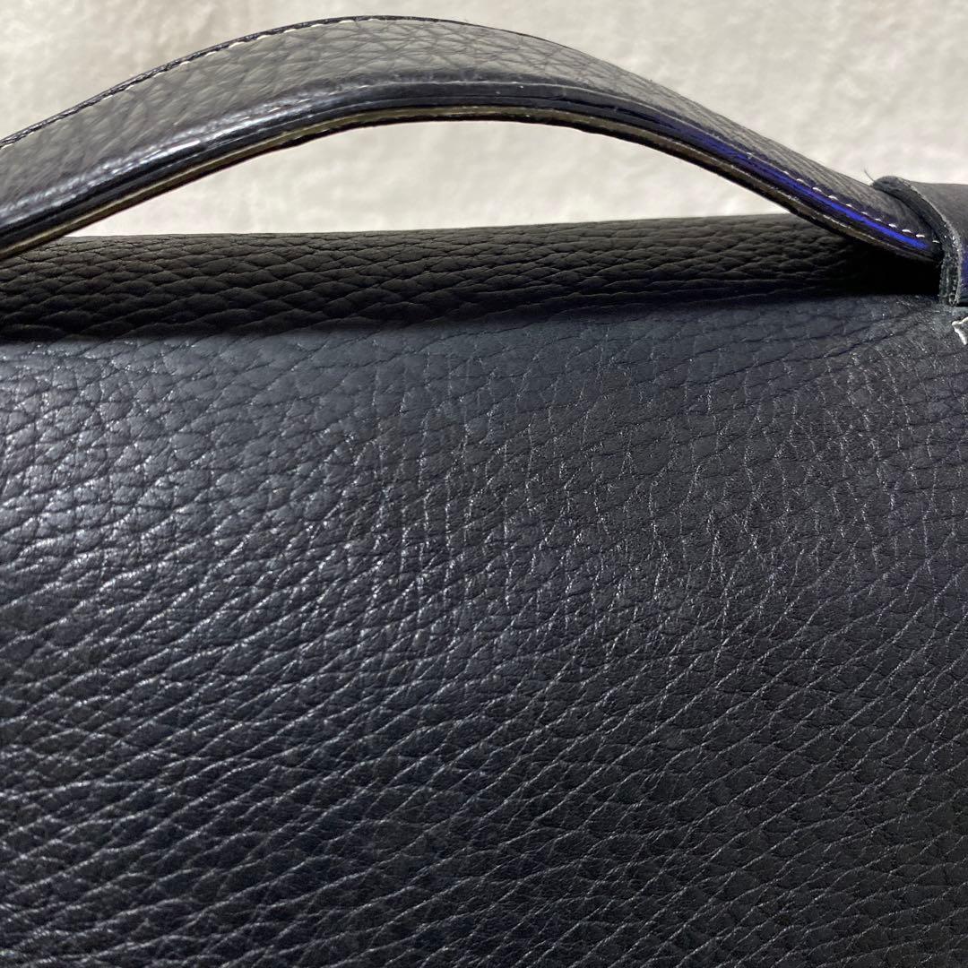 ✨希少✨TOD'S ブラックフラップ式 2WAY ショルダーバッグ　ヌメ革　黒