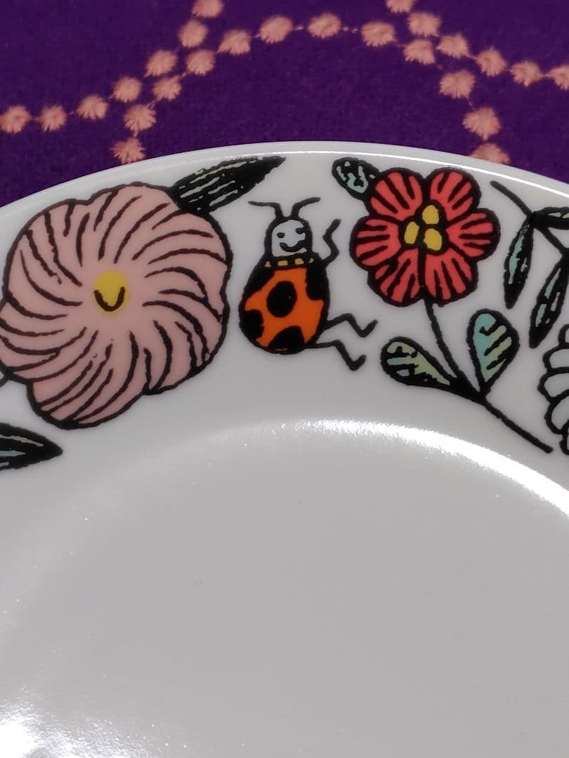 【新品未使用】鹿児島睦　ケーキプレート　箱付き　かごしままこと　てんとう虫