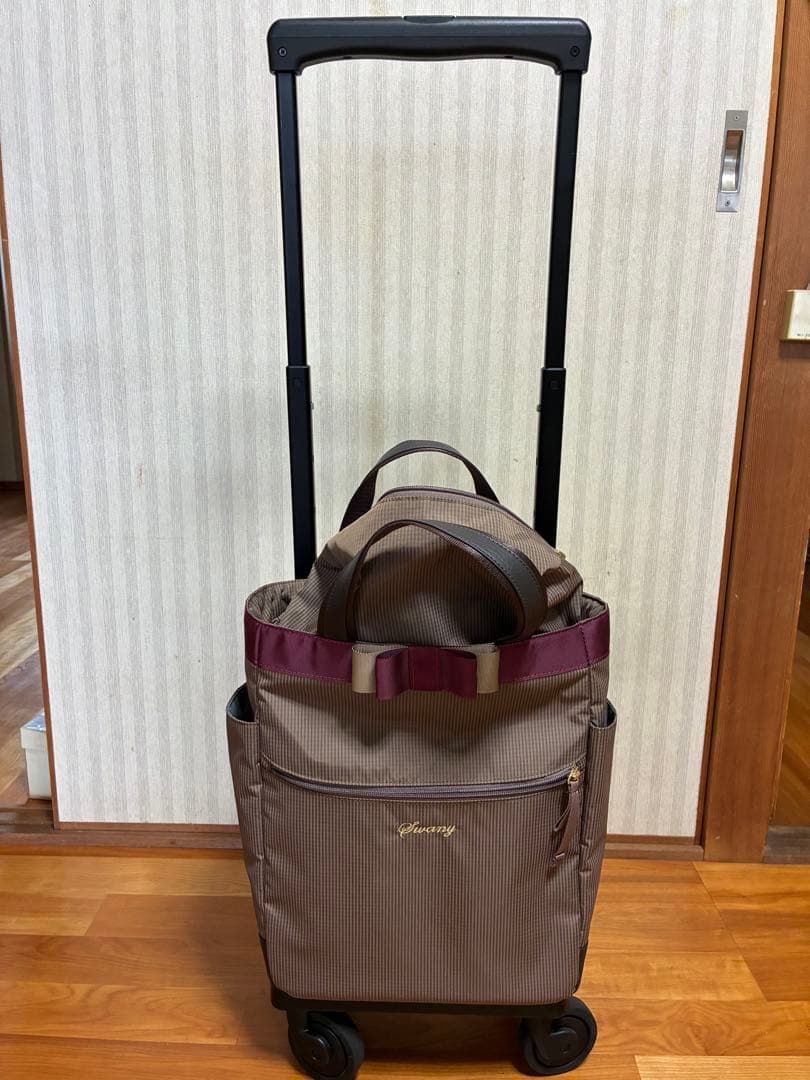 チョコのママ　SWANYスワニー キャリーバッグカート