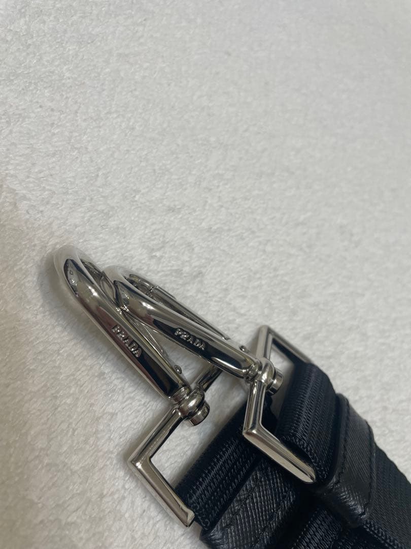 PRADA ブラック ナイロン ショルダーストラップ