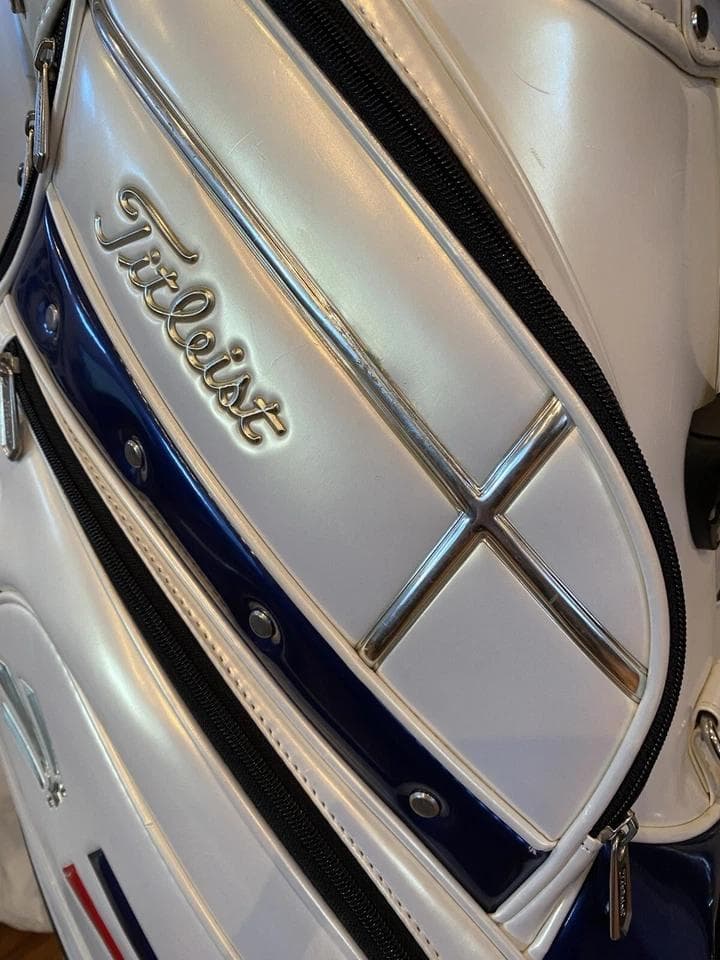 タイトリスト エナメル ゴルフバッグ カート キャディバッグ　青/赤ライン