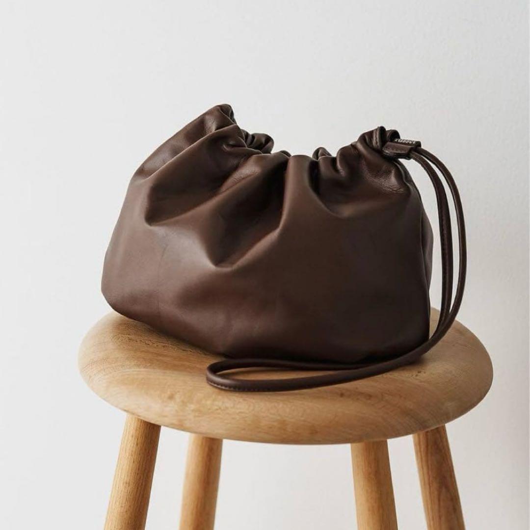 【ほぼ未使用】完売品 russet ラシット 4wayレザー巾着ショルダーバッグ