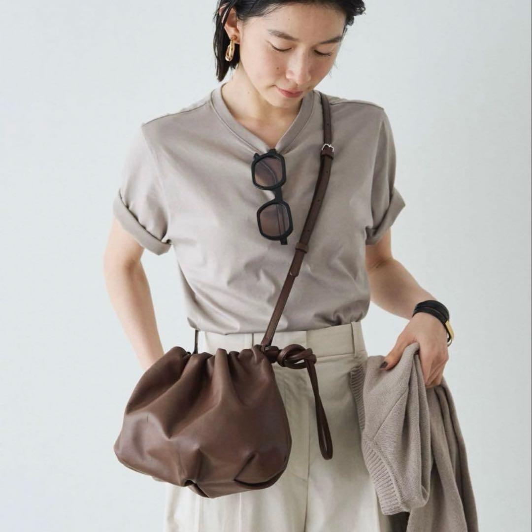 【ほぼ未使用】完売品 russet ラシット 4wayレザー巾着ショルダーバッグ