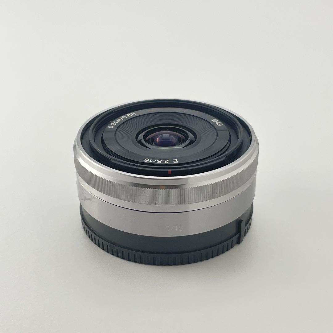 【美品・返品保証 】Sony SEL16F28 単焦点 パンケーキレンズ