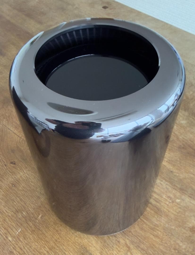 Mac Pro Late 2013 8コア 64GB D700