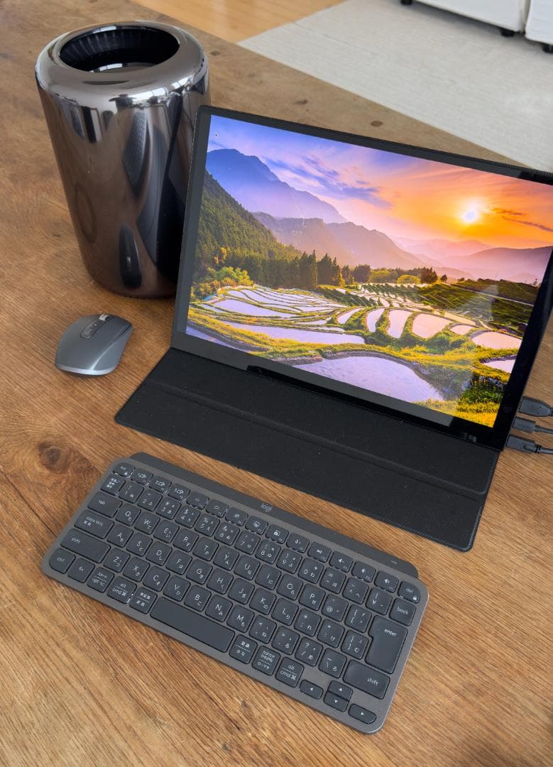 Mac Pro Late 2013 8コア 64GB D700