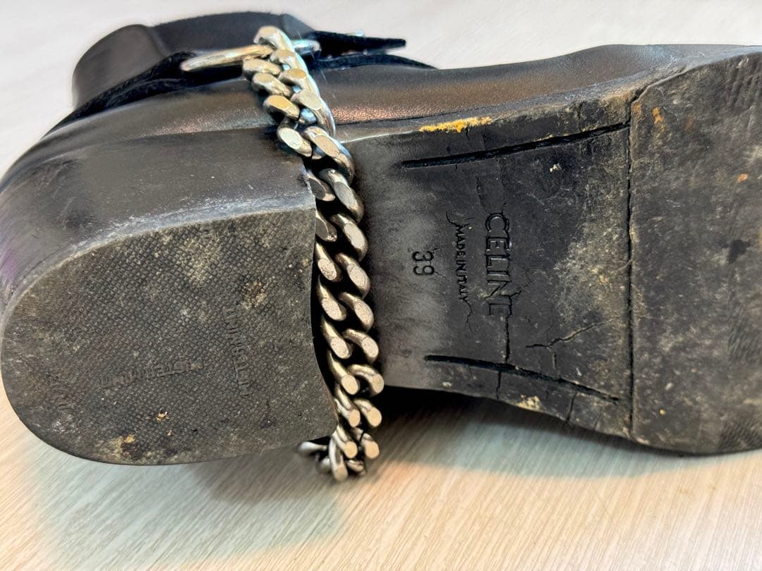 BTS V(テテ)着用CELINE(セリーヌ)ブーツ39