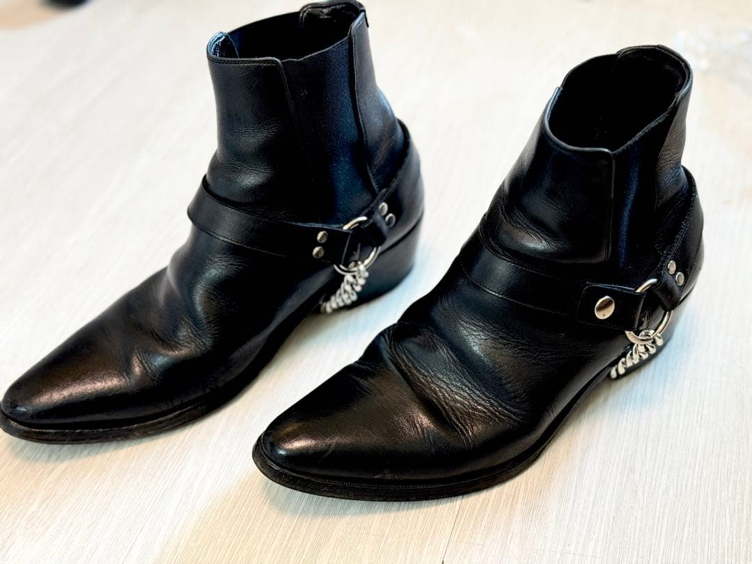 BTS V(テテ)着用CELINE(セリーヌ)ブーツ39